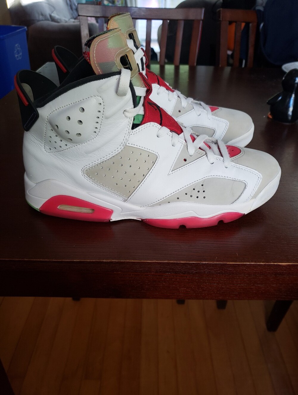Nike Air Jordan 6 HARE